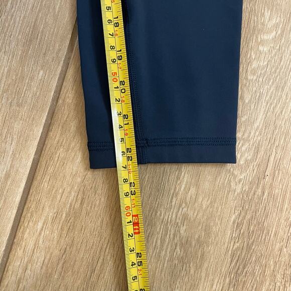 Lululemon Run Inspire Crop II Women’s Size 4 Navy High Rise 22” Leggings - Picture 5 of 11